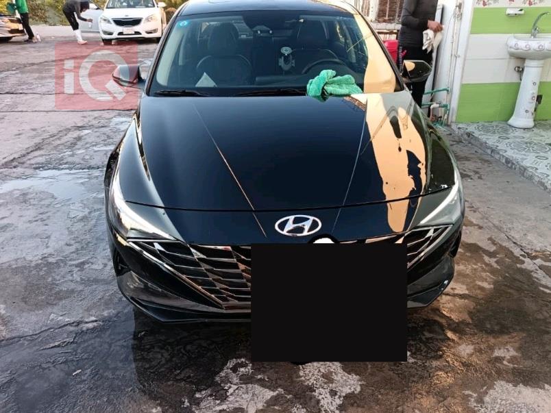 هیوندای ئەلەنترا